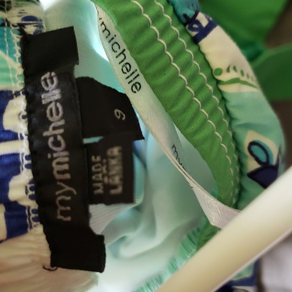 Sleeveless dress - Picture 6 of 6